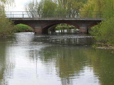 Helmebr�cke Oberr�blingen