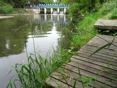 Treppe hinter dem Wehr Egeln-Nord
