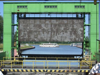 Schiffshebewerk Magdeburg Rothensee