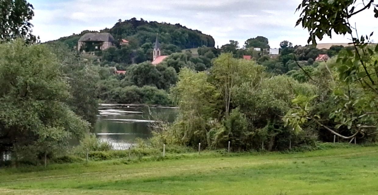 Blick &uuml;ber die Saale nach Friedeburg