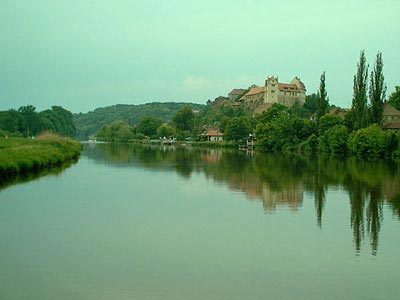 Blick zum Schloss Wettin