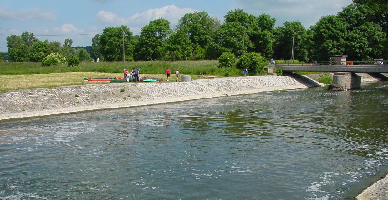 Unstrut hinter Auslauf Straußfurt