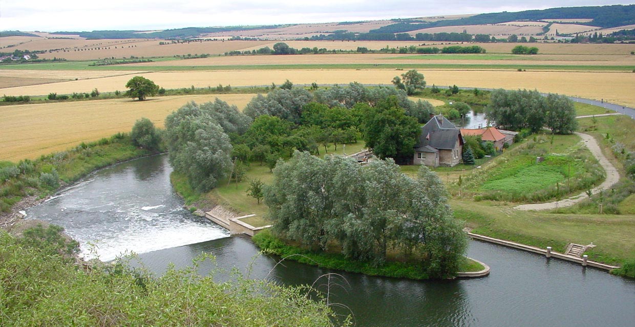 Unstrutwehr und Schleuse Wendelstein
